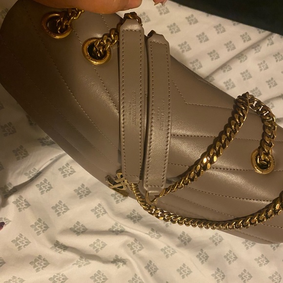 Authentic YSL Saint Laurent LOULOU MEDIUM BAG - Picture 6 of 10